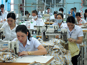 CÔNG TY TNHH T&T HƯNG YÊN VÀ CÔNG TY CỔ PHẦN GỖ YÊN SƠN - HƯNG YÊN
